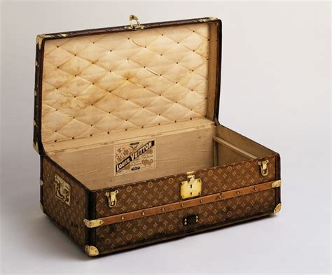 baul louis vuitton precio|Altro.